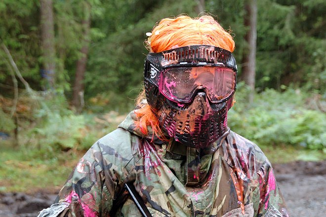 En del måste torka av masken